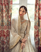 REPLICA FAIZA SAQLAIN ANAMTA